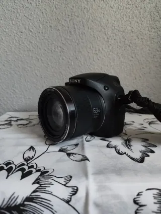 Cámara brige Sony Cyber-shot DHC-H400 Zoom 63x