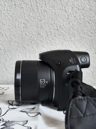 Cámara brige Sony Cyber-shot DHC-H400 Zoom 63x