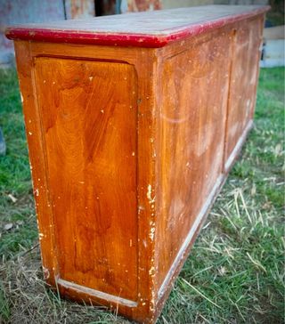 Mostrador Madera Mid Century Rojo y Marrón