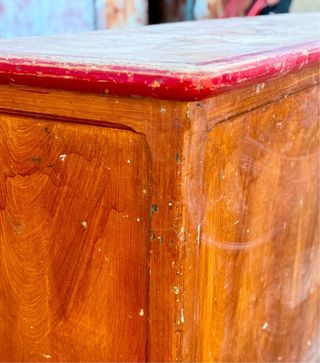 Mostrador Madera Mid Century Rojo y Marrón