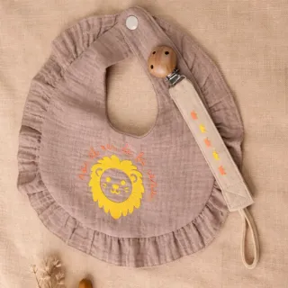Conjunto bebé babero y chupetero león