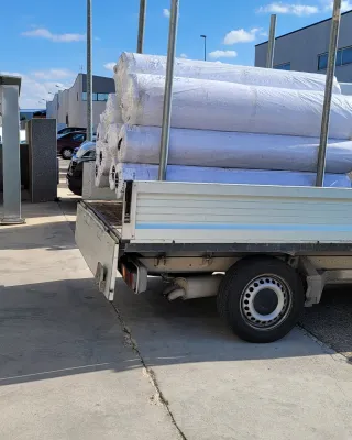 Césped artificial RG ALMACENES Ancho 2 y 4 metros