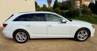 Audi A4 AVANT 35 TFSI S-TRONIC