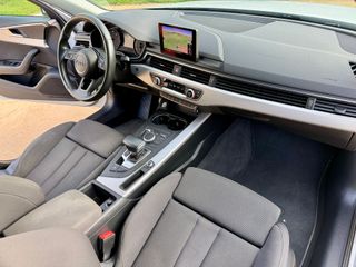 Audi A4 AVANT 35 TFSI S-TRONIC