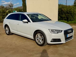 Audi A4 AVANT 35 TFSI S-TRONIC