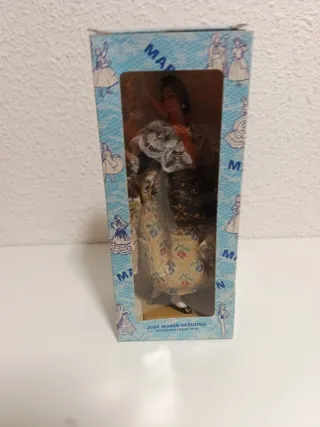 Muñeca Marin antiguo