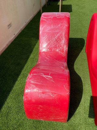 Dos Sofás Tantra Piel Sintética Roja