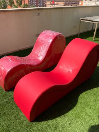 Dos Sofás Tantra Piel Sintética Roja