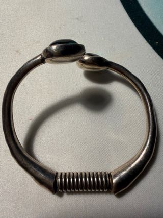 Anillo y pulsera Ciclón verde y plata