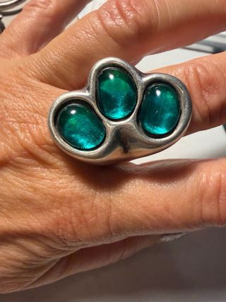 Anillo y pulsera Ciclón verde y plata