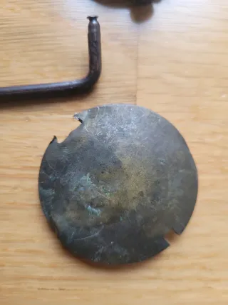 Lote piezas reloj: péndulo, llave, campana