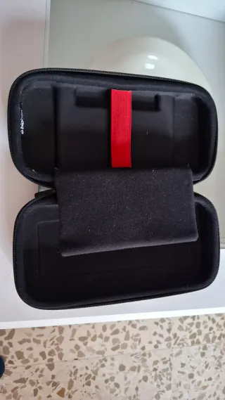 Custodia per Nintendo Switch grigia, marca Bigben