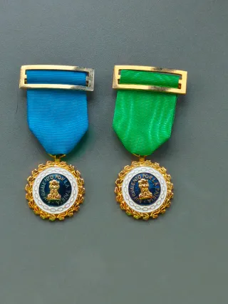 Lote medallas condecoraciones militares españolas