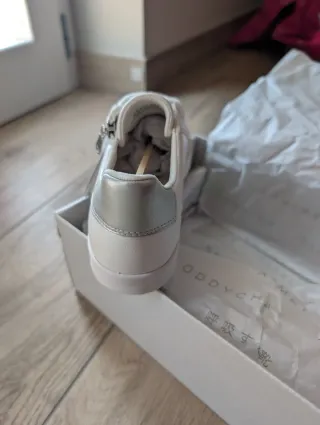 Scarpe Geox Bianche Nuove Tg. 35