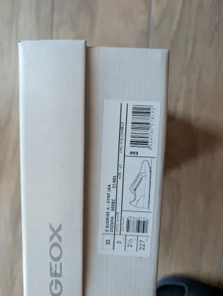 Scarpe Geox Bianche Nuove Tg. 35