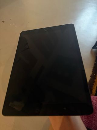 Apple iPadOS 16.3, (9a generacion) 256GB