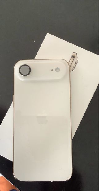 iPhone 17 Air 256GB Oro Claro Impecable Factura