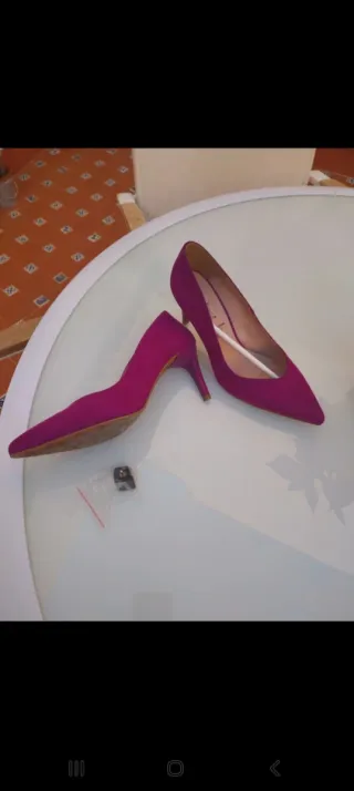 Salones ante fucsia tacón talla 39