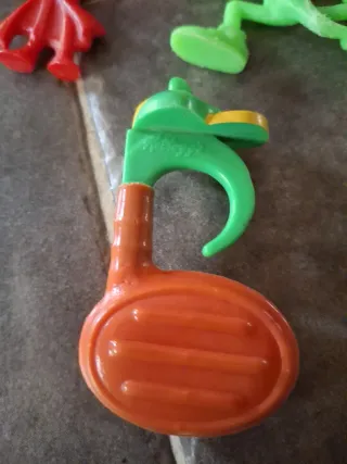 Lote 6 figuras de plástico