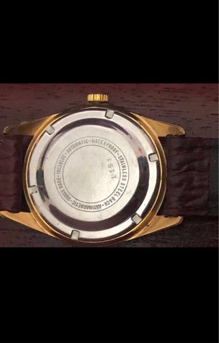 Reloj Suizo Automático chapado en oro