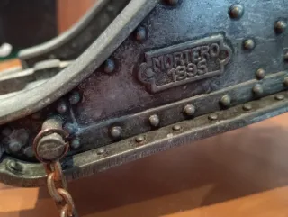 Cañón mortero antiguo 1875