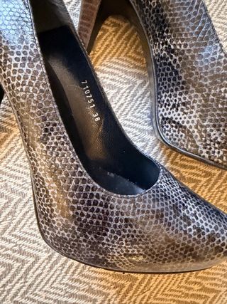 Tacones Lodi Gris Talla 38