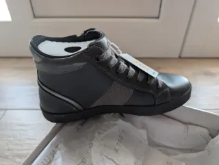 Scarpe Geox n.35 Grigie Nuove