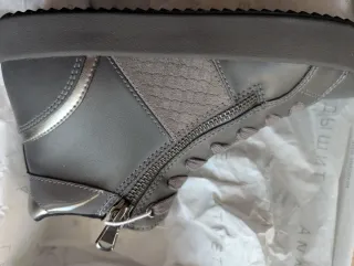 Scarpe Geox n.35 Grigie Nuove