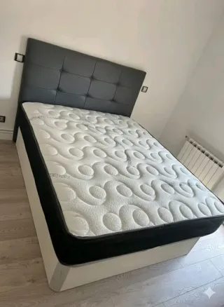 Canapés y colchones nuevos