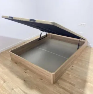 Canapés y colchones nuevos