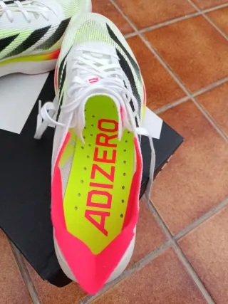 Adidas Adizero Takumi Sen 10 Scarpe da Corsa