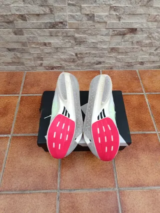 Adidas Adizero Takumi Sen 10 Scarpe da Corsa