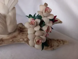 Figura de porcelana Capodimonte: dos palomas