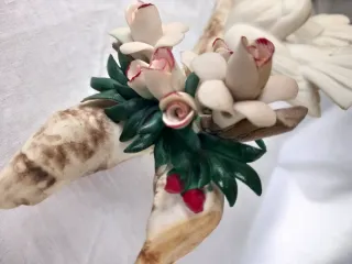 Figura de porcelana Capodimonte: dos palomas