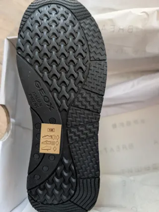 Scarpe Geox Grigie Nuove Tg. 35