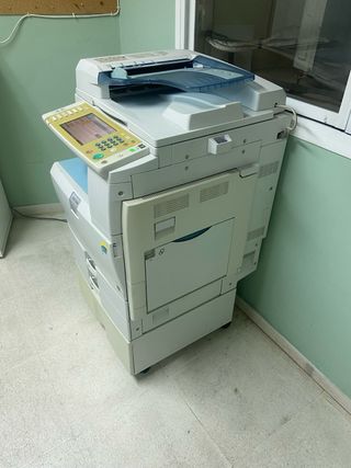 Fotocopiadora Ricoh Aficio MP C2051 COLOR A3 -