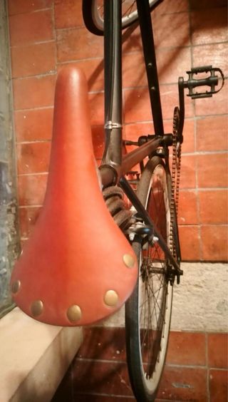 Bicicleta Fixie Negra con frenos