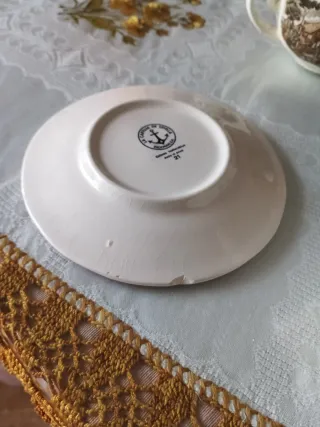 Lechera y plato La Cartuja Flor de LisDefectuosas