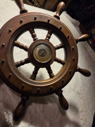 Timone con Barometro Antico