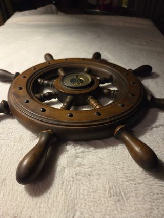 Timone con Barometro Antico