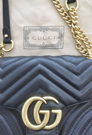 Bolso de mano Gucci Marmont negro auténtico