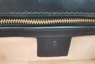 Bolso de mano Gucci Marmont negro auténtico