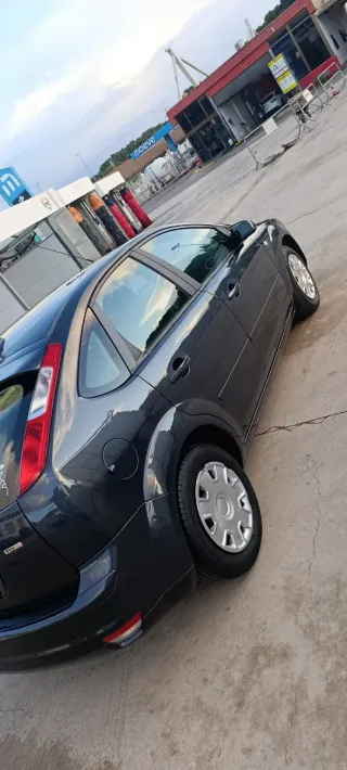 Ford focus diésel  2006