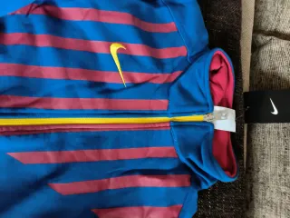 Chaqueta Nike FCB Niño 12 Años