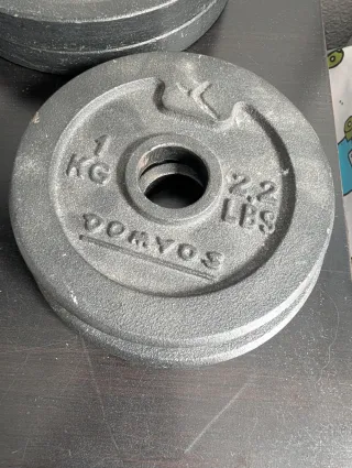 Disco pesa 1 kg DOMYOS 4 euros la unidad