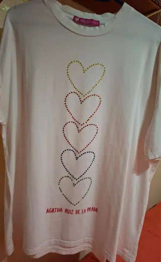 Camiseta Agatha Ruiz de la Prada Talla L Corazones
