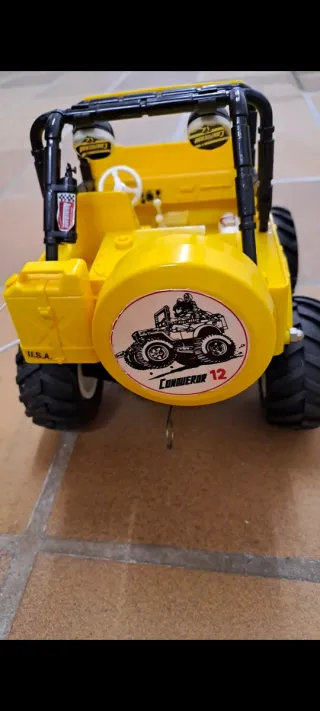 Coche radiocontrol Jeep Conqueror 1/10