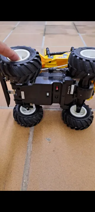 Coche radiocontrol Jeep Conqueror 1/10