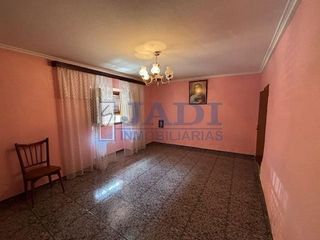 Chalet en venta en Valdepeñas