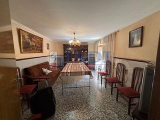 Chalet en venta en Valdepeñas